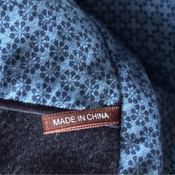 J. McLaughlin Lisbon H Navy solid soft cotton blend unstructured blazer| size 40 - Picture 13 of 16